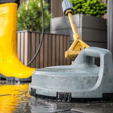 Why Soft Washing Is the Best Choice for Older Homes